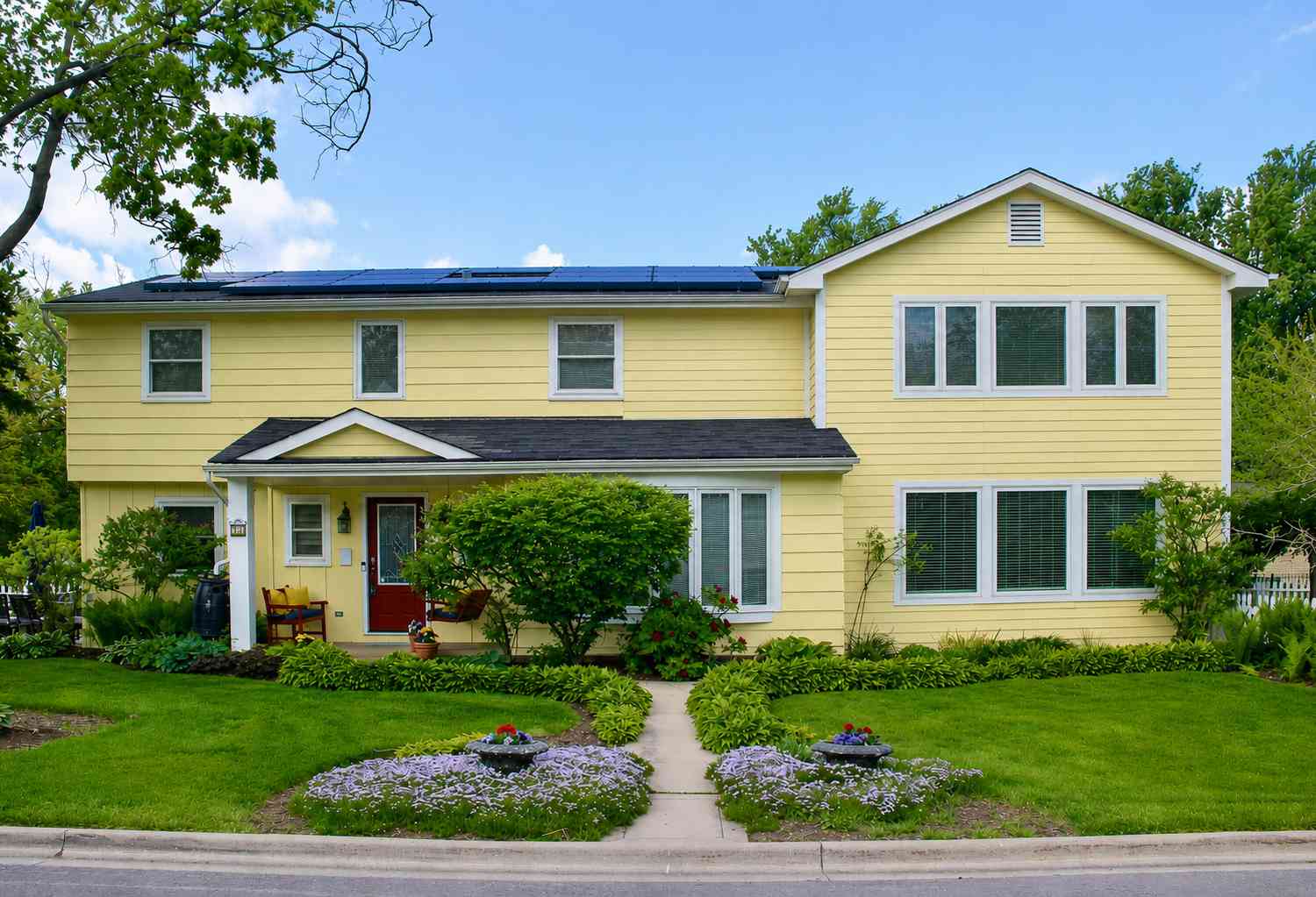 Homes For Sale - 83 N Park Boulevard<br/> Glen Ellyn, IL 60137
