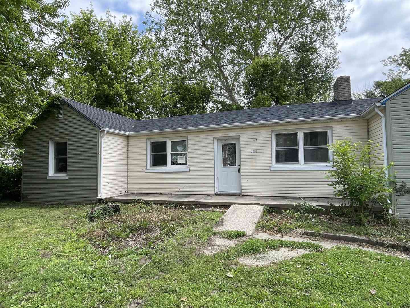 Homes For Sale - 754 S Oakland Avenue<br/> Macon County, Decatur, IL 62522