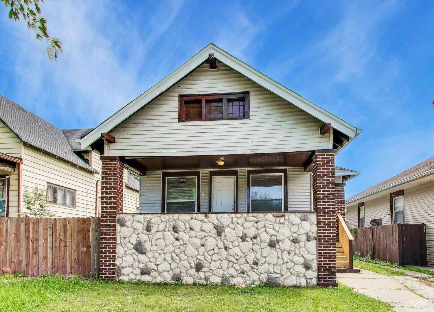 Homes For Sale - 11437 S Normal Avenue<br/> Chicago, IL 60628