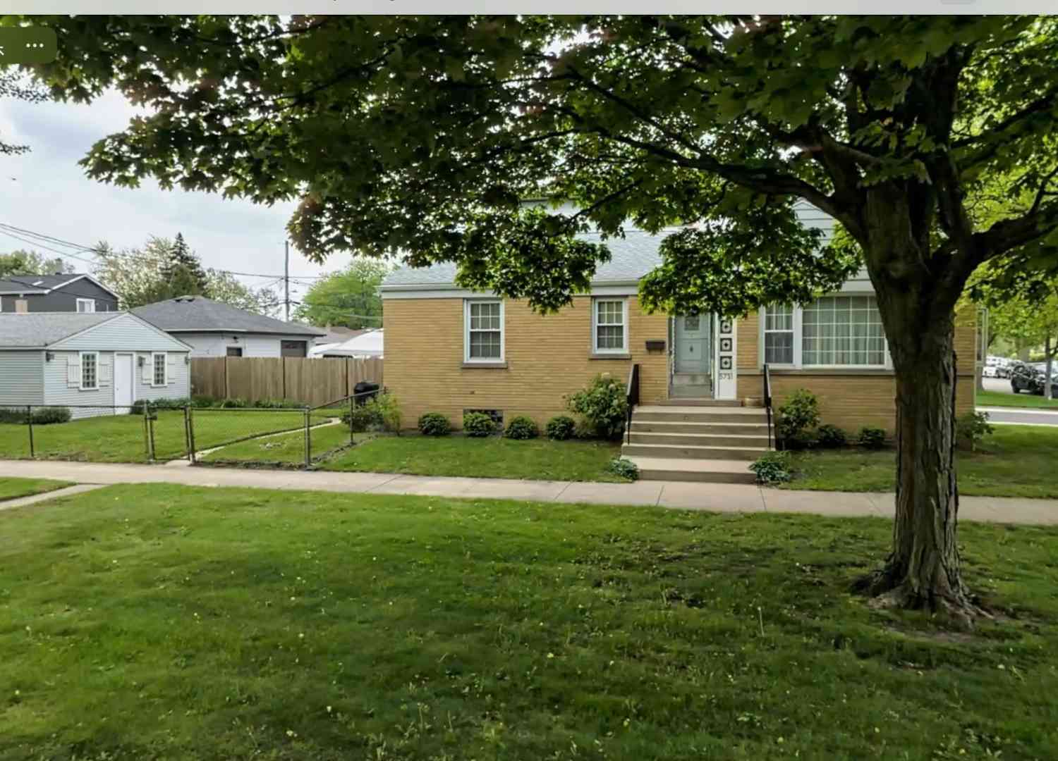 Homes For Sale - 5731 N Northcott Avenue<br/> Chicago, IL 60631