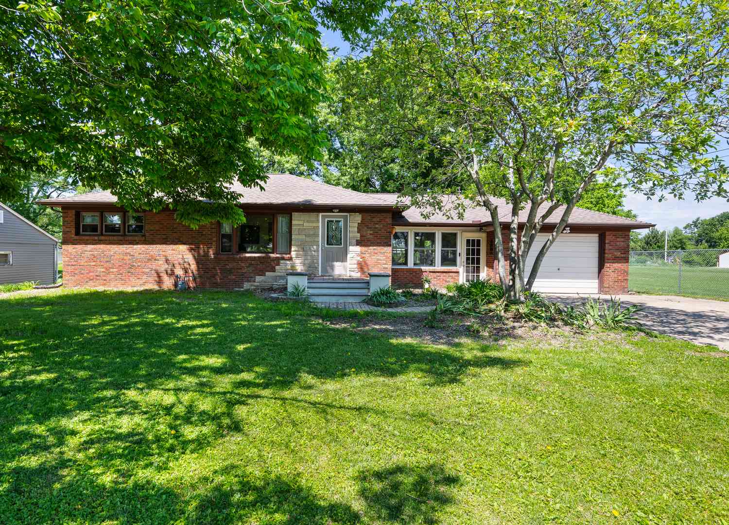 Homes For Sale - 11400 16th Street<br/> Milan, IL 61264