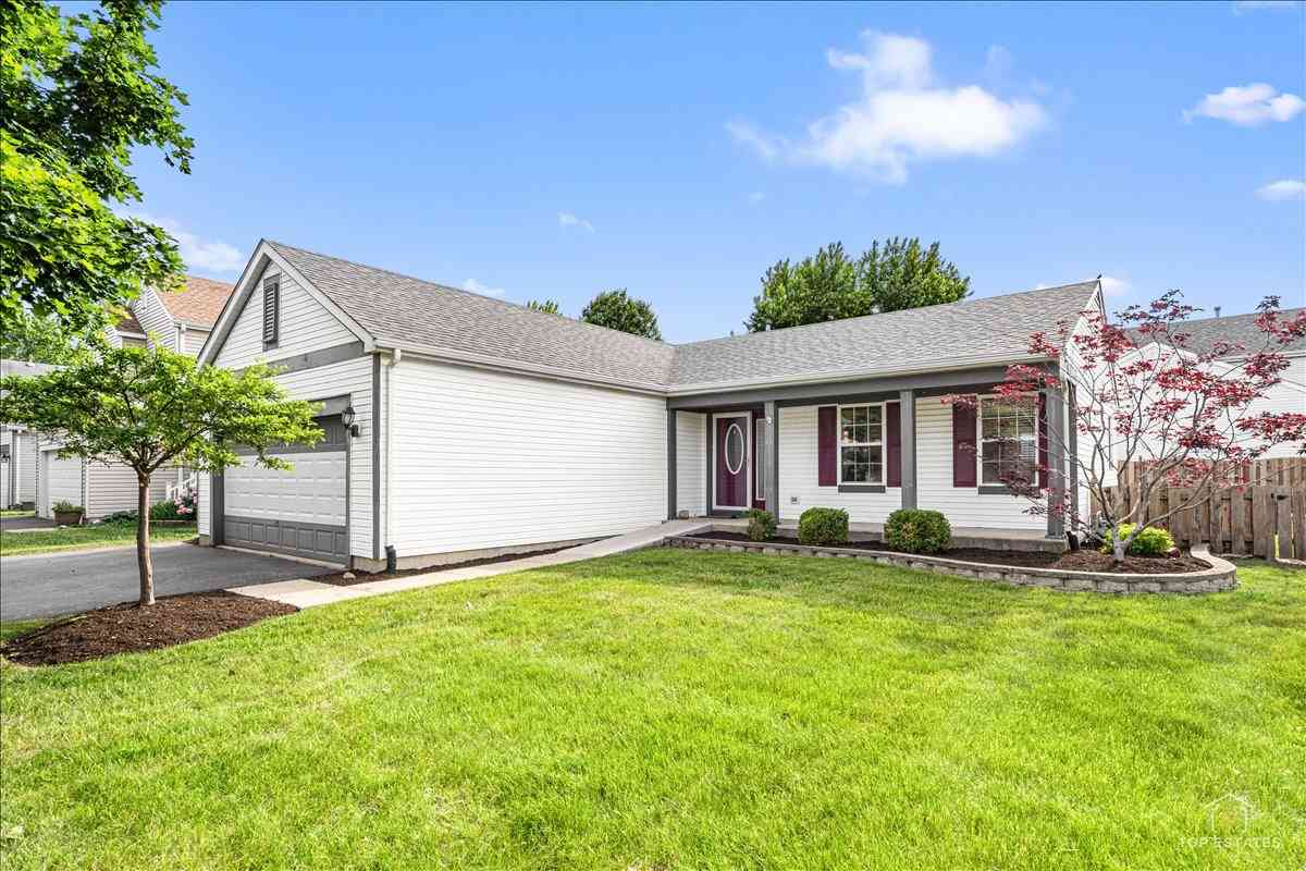 Homes For Sale - 608 N White Lane<br/> Hainesville, IL 60030