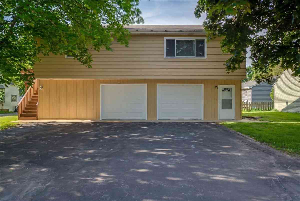 Homes For Sale - 612 Church Street<br/> Kane County, Batavia, IL 60510