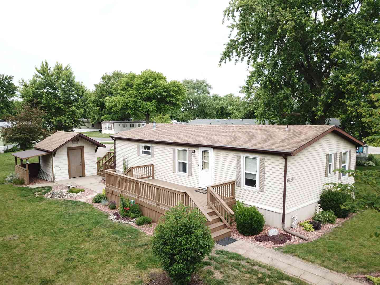 Mobile Home For Sale - 300 E Spencer Street #90<br/> Dwight, IL 60420
