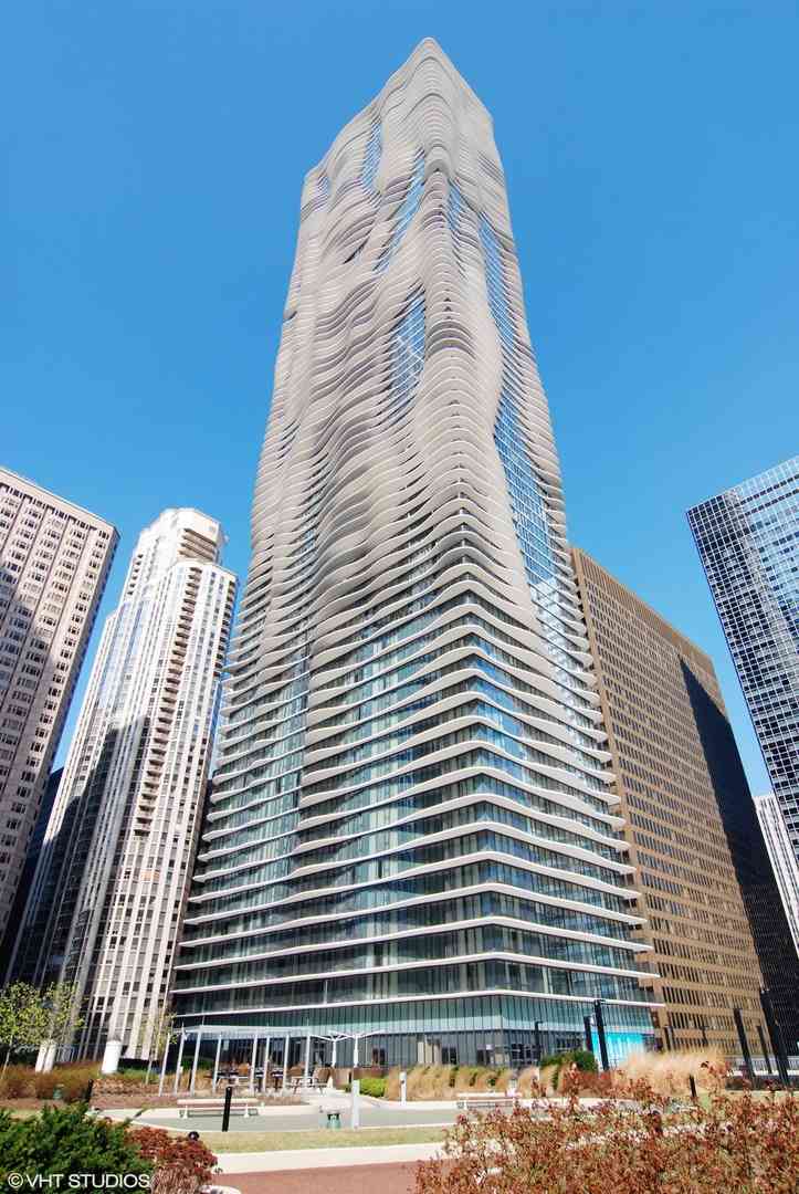 Homes For Sale - 225 N Columbus Drive #6006<br/> Cook County, Chicago, IL 60601