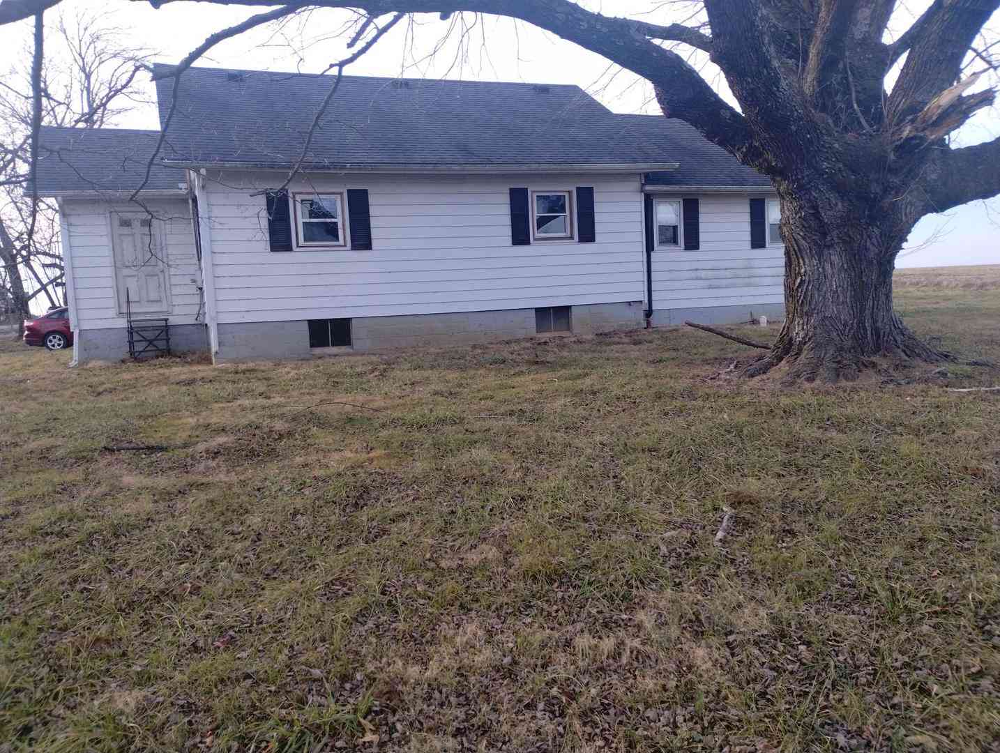 Homes For Sale - 3936 W Sycamore Street<br/> Jackson County, Carterville, IL 62918