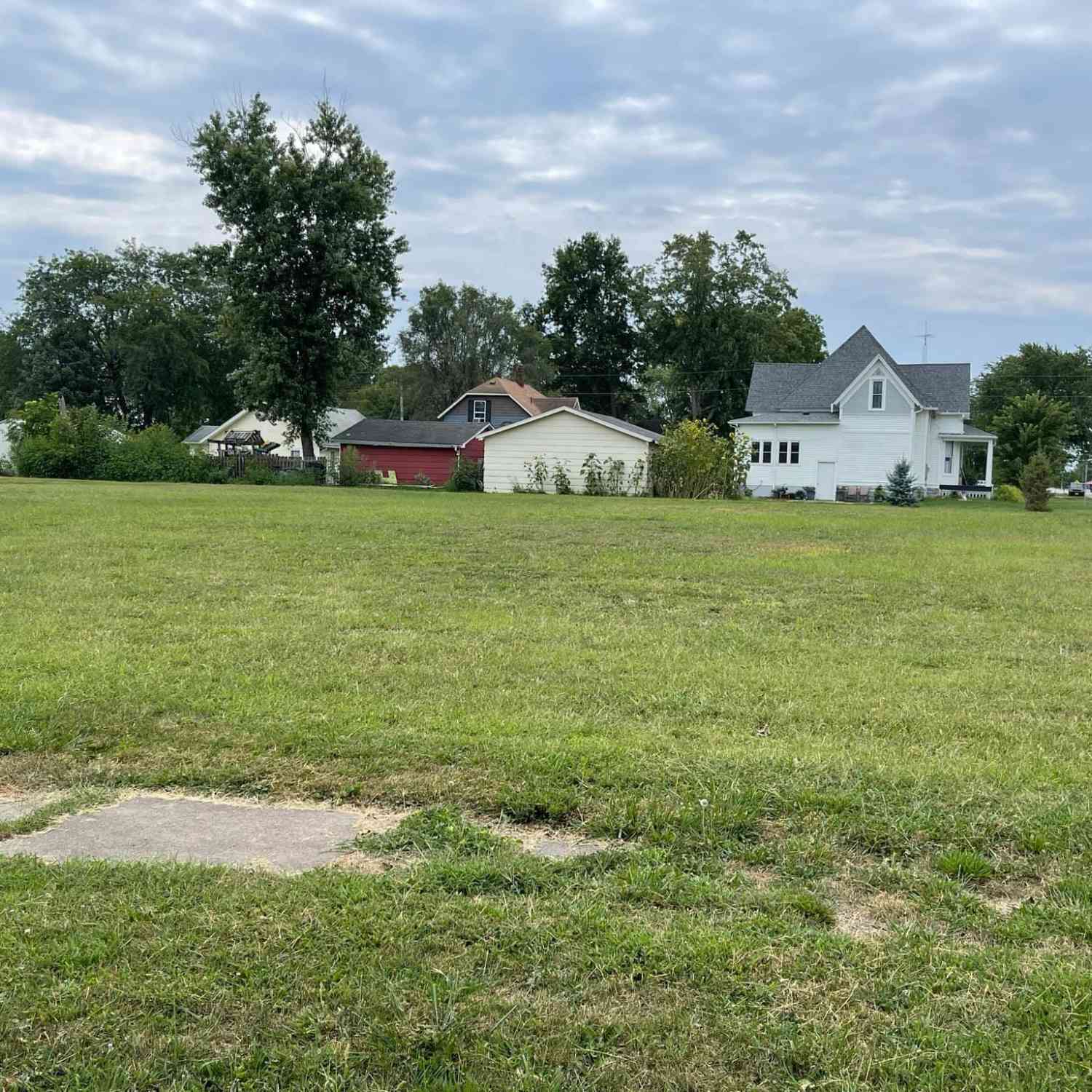Vacant Land For Sale - 106 E Lee Street<br/> Seymour, IA 52590