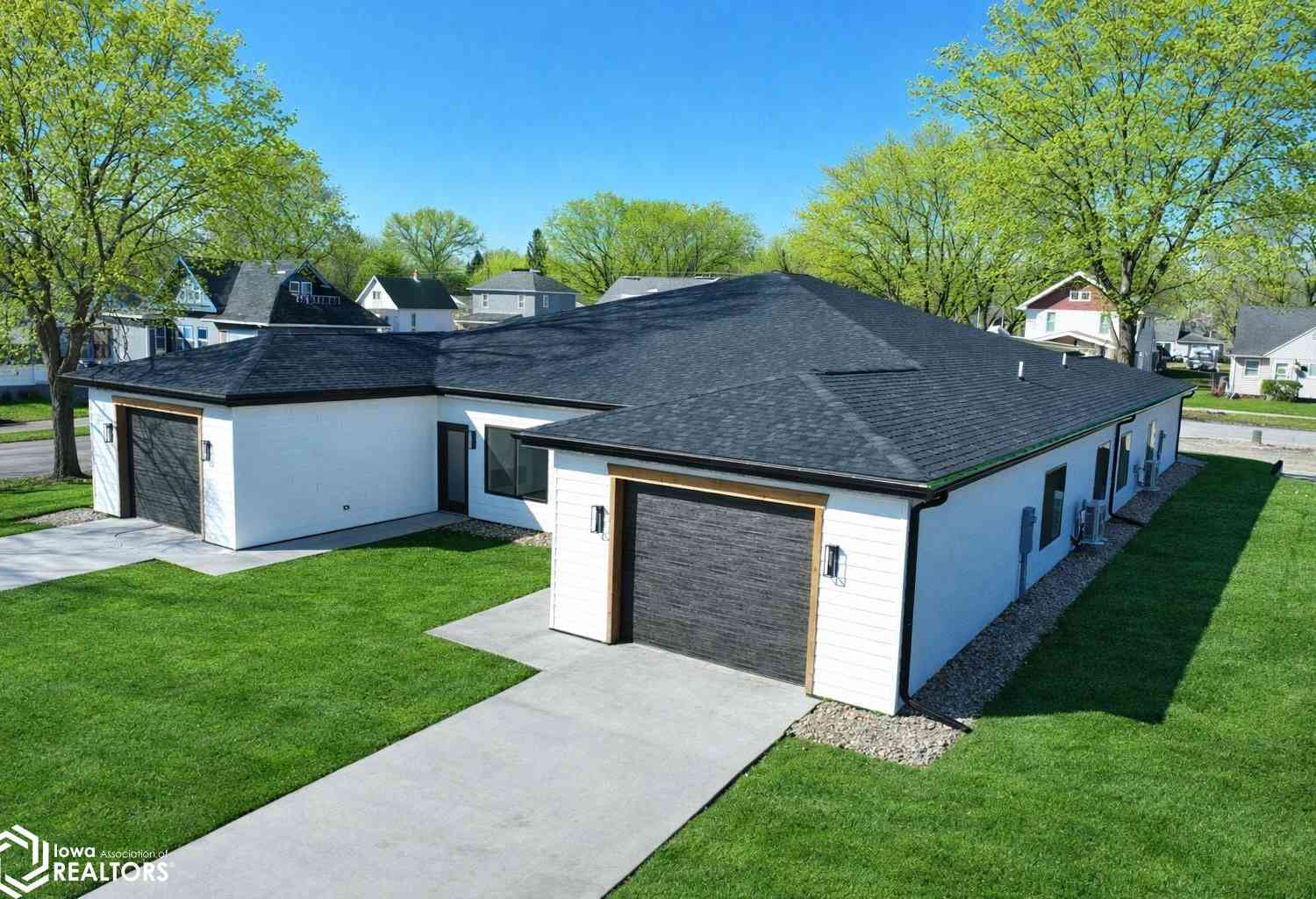 Condo For Sale - 328 Fox Drive<br/> Sac City, IA 50583