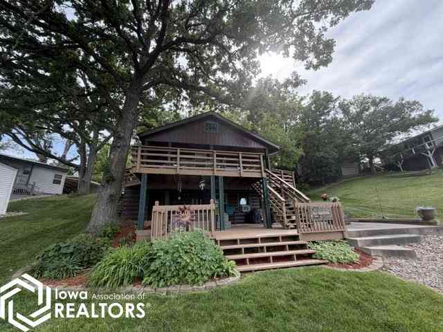 Homes For Sale - 1053 Lakeshore Drive<br/> Brooklyn, IA 52211