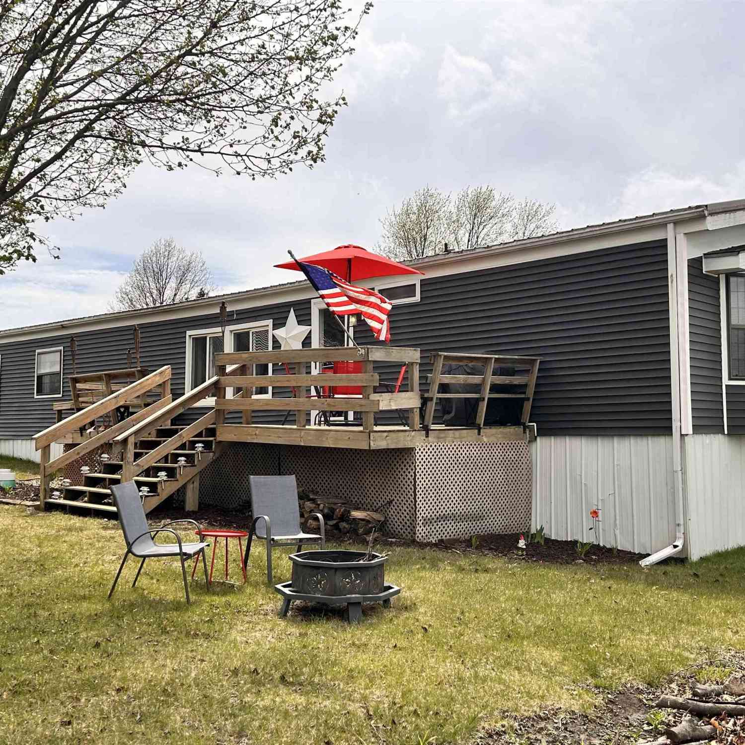 Mobile Home For Sale - 10675 Four Point Lane<br/> Moravia, IA 52571
