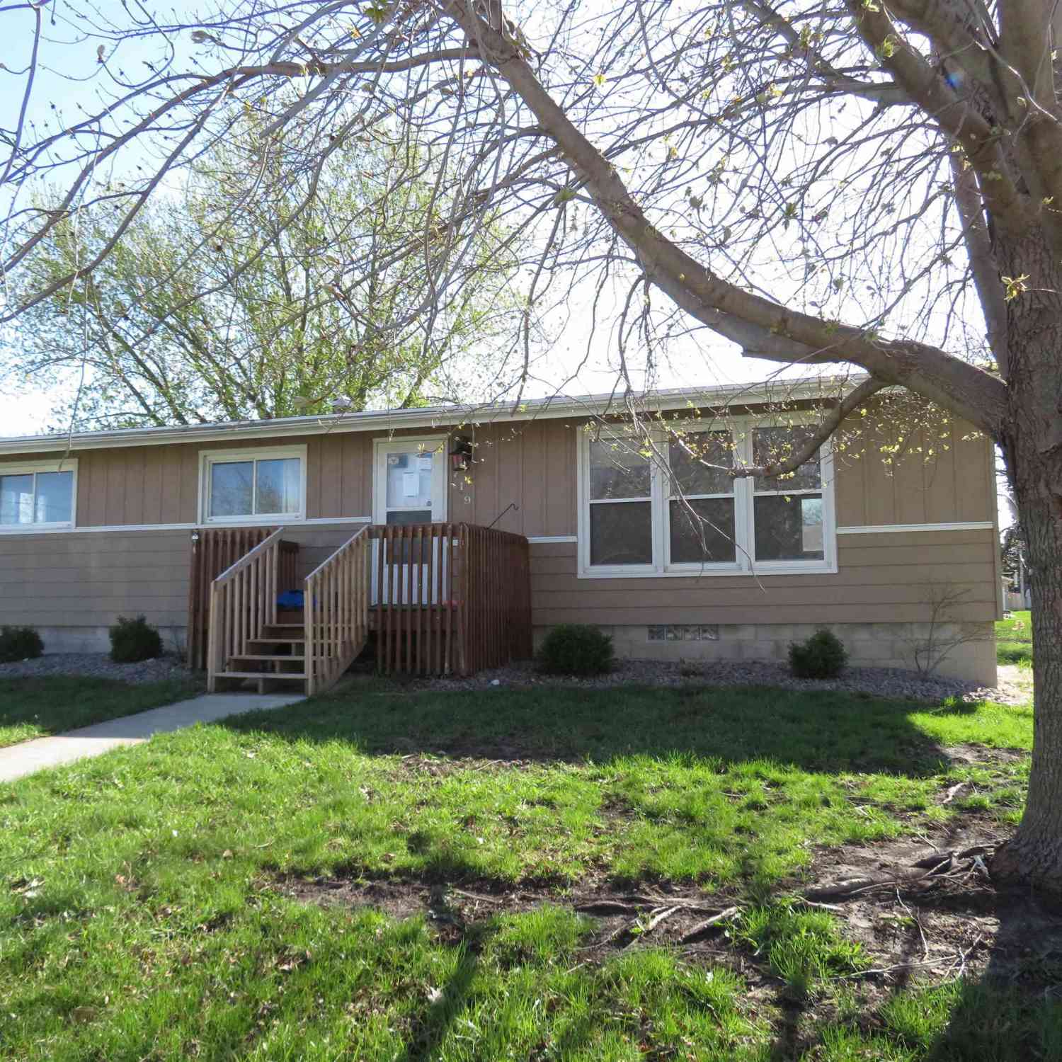 Homes For Sale - 719 3rd St Ne<br/> Wright County, Clarion, IA 50525