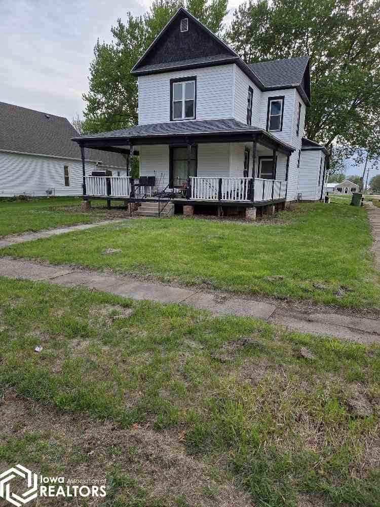 Homes For Sale - 118 East Street<br/> Orient, IA 50858
