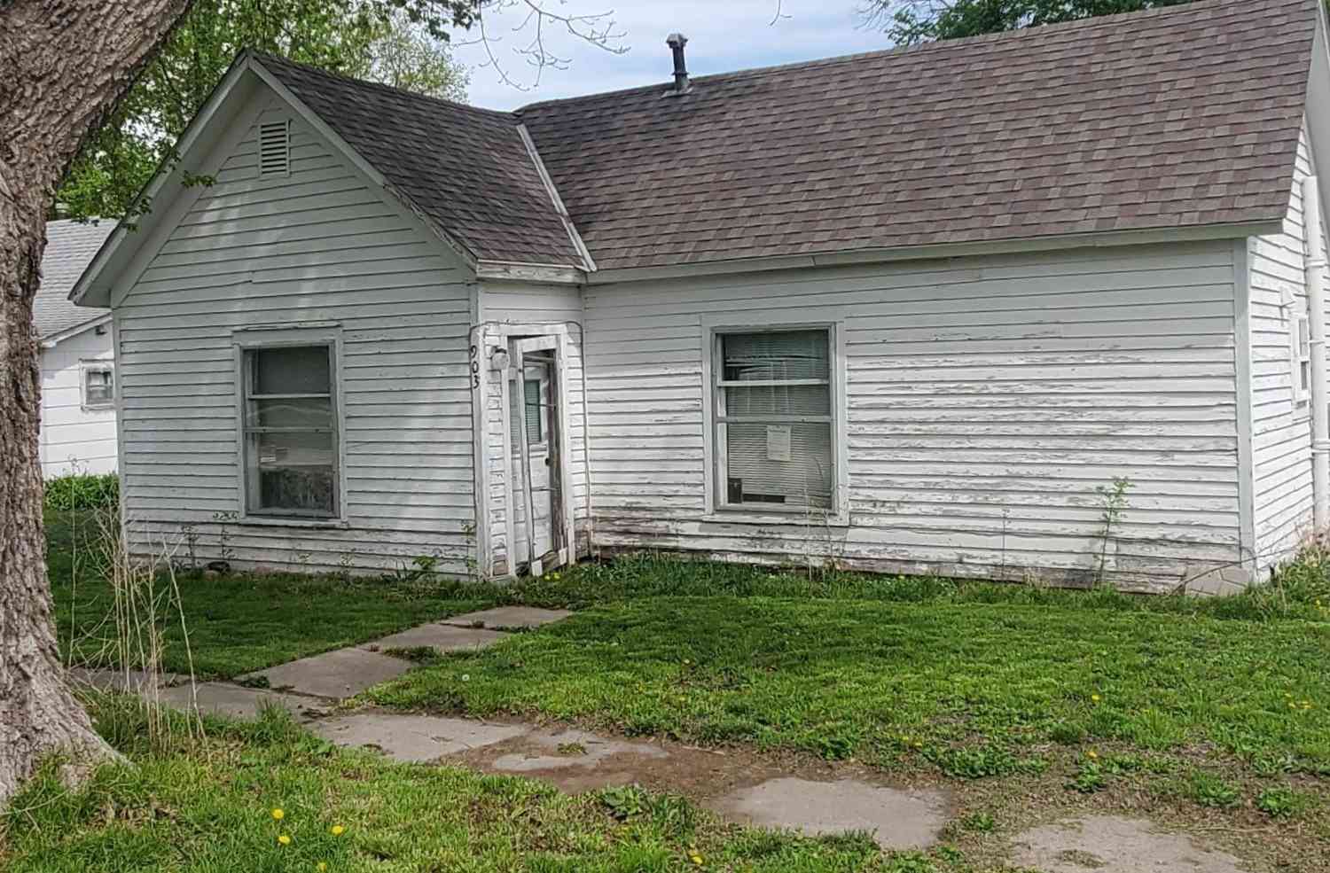 Homes For Sale - 903 Maple Street<br/> Scranton, IA 51462