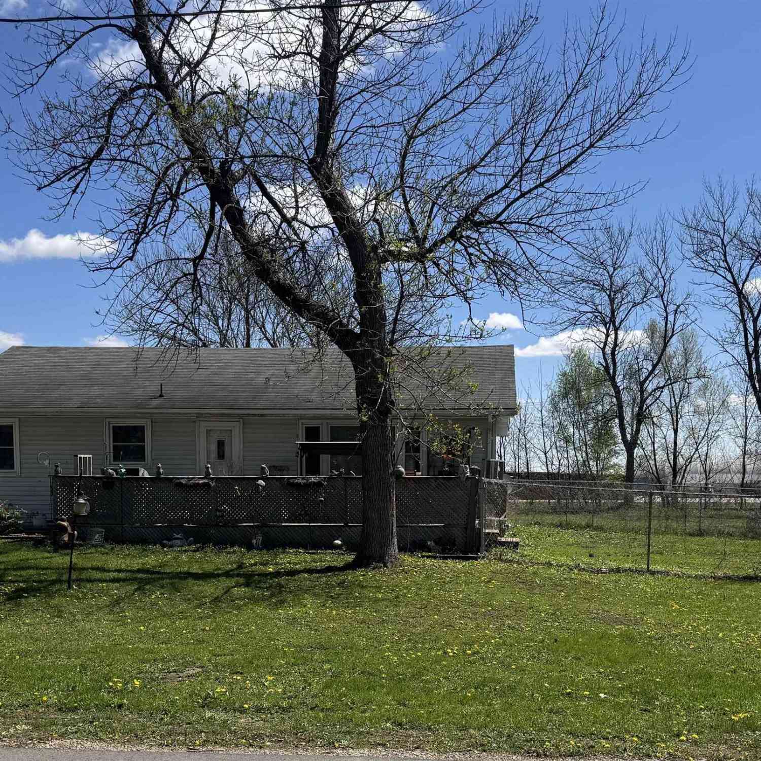 Homes For Sale - 204 15th St S<br/> Northwood, IA 50459