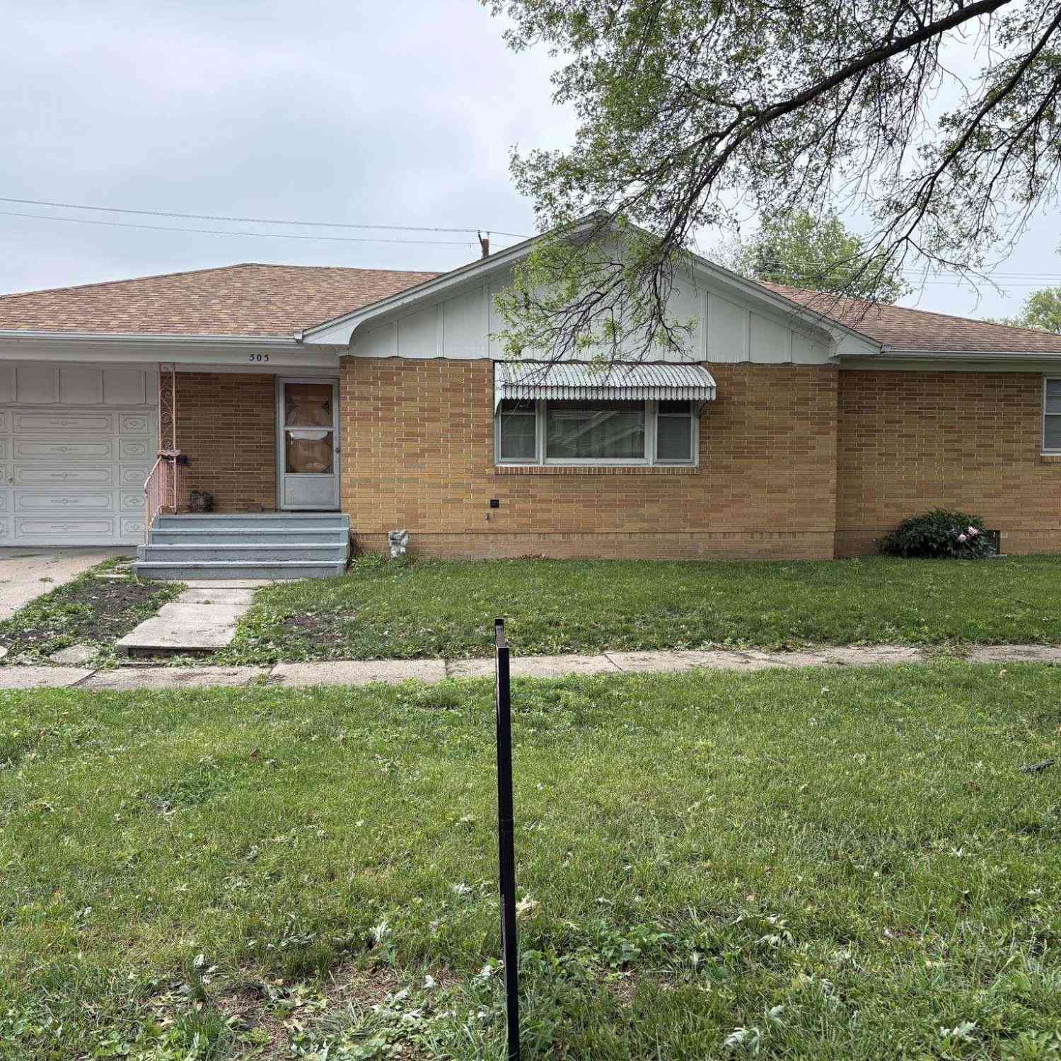 Homes For Sale - 505 E Washington Avenue<br/> Montgomery County, Red Oak, IA 51566