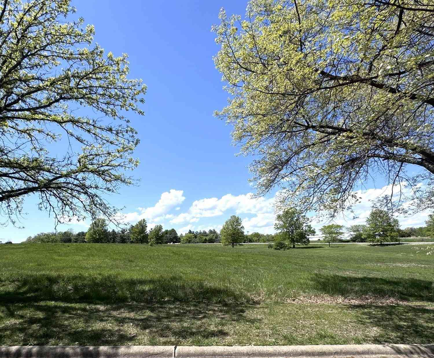 Vacant Land For Sale - LOT 51 Parkside Knolls<br/> Moravia, IA 52571