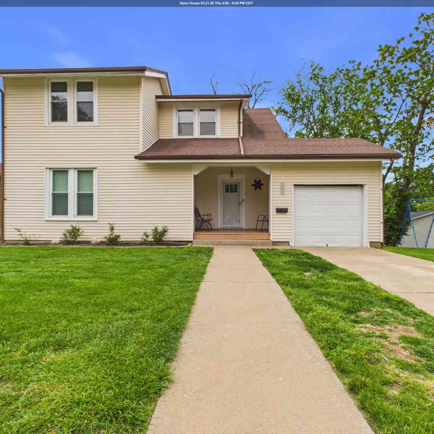 Homes For Sale - 1008 Grand Avenue<br/> Keokuk, IA 52632