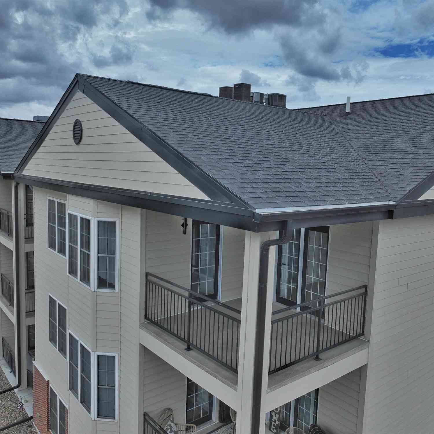 Condo For Sale - 209 W Jefferson Street #17<br/> Madison County, Winterset, IA 50273
