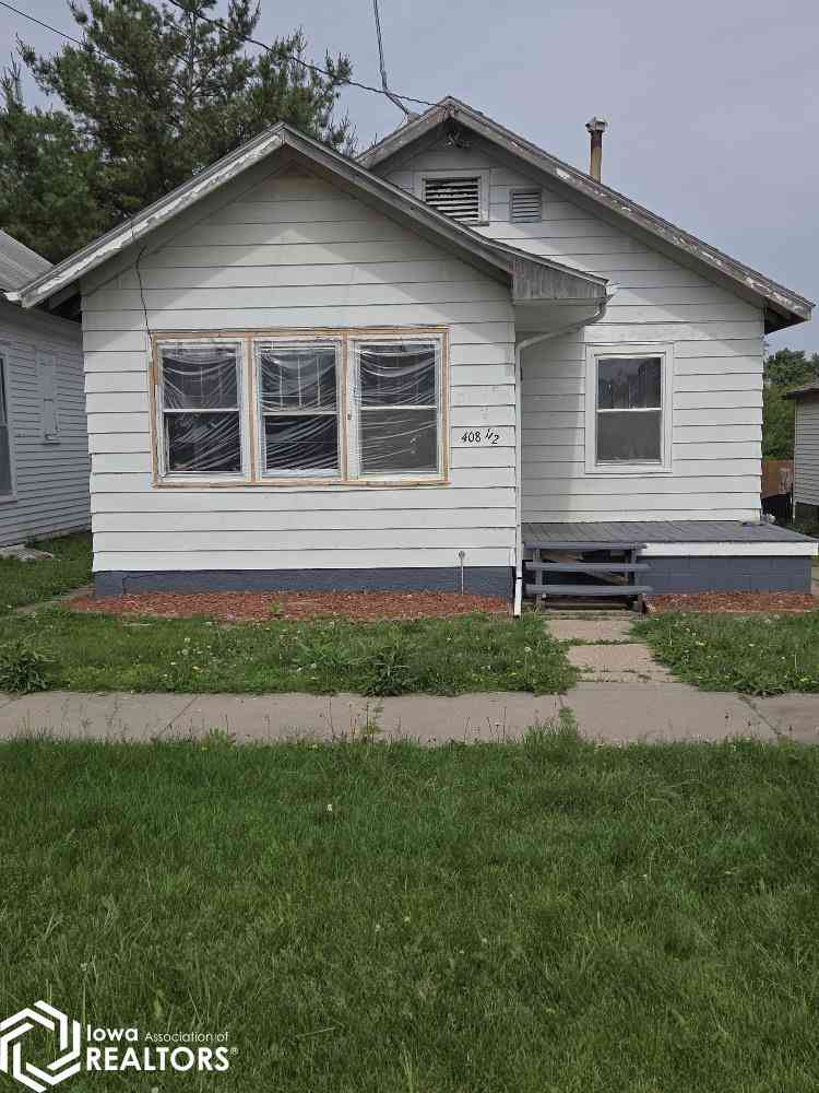 Homes For Sale - 4081/2 New York Avenue<br/> Union County, Creston, IA 50801
