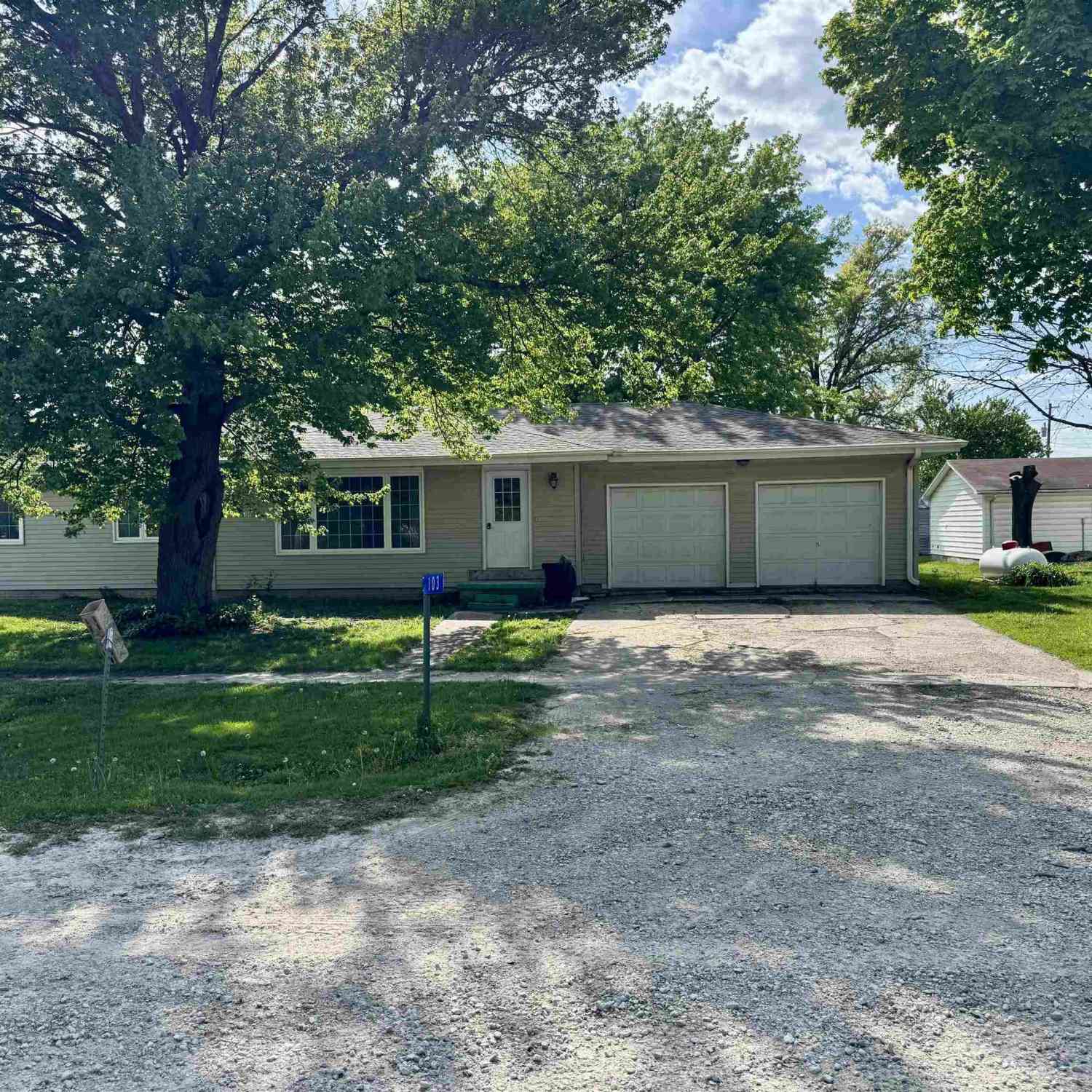 Homes For Sale - 103 S Monroe<br/> Ringgold County, Tingley, IA 50863