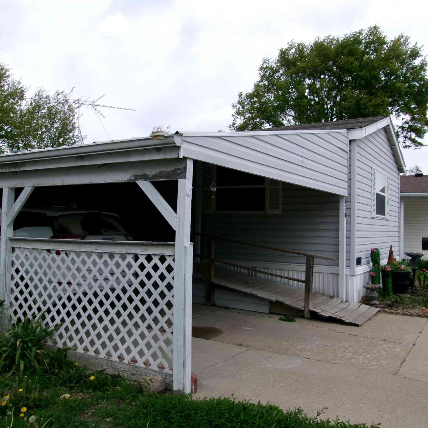 Mobile Home For Sale - 829 Quiet Harbor<br/> Union County, Creston, IA 50801
