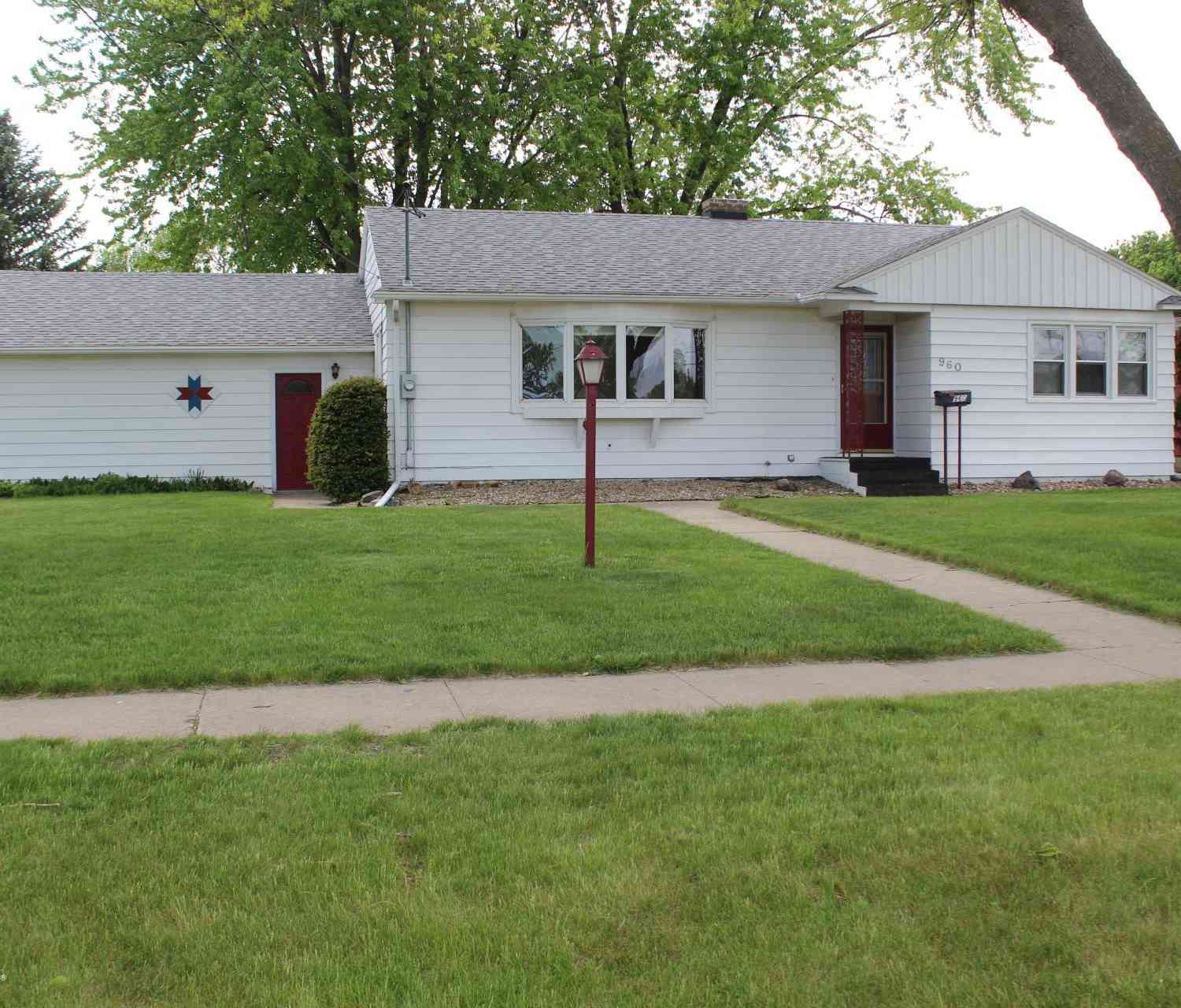 Homes For Sale - 960 Front Street<br/> Hancock County, Garner, IA 50438