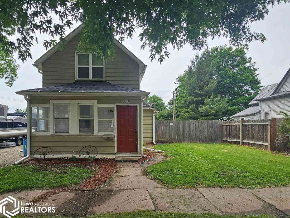 Homes For Sale - 225 S Adella Street<br/> Ottumwa, IA 52501