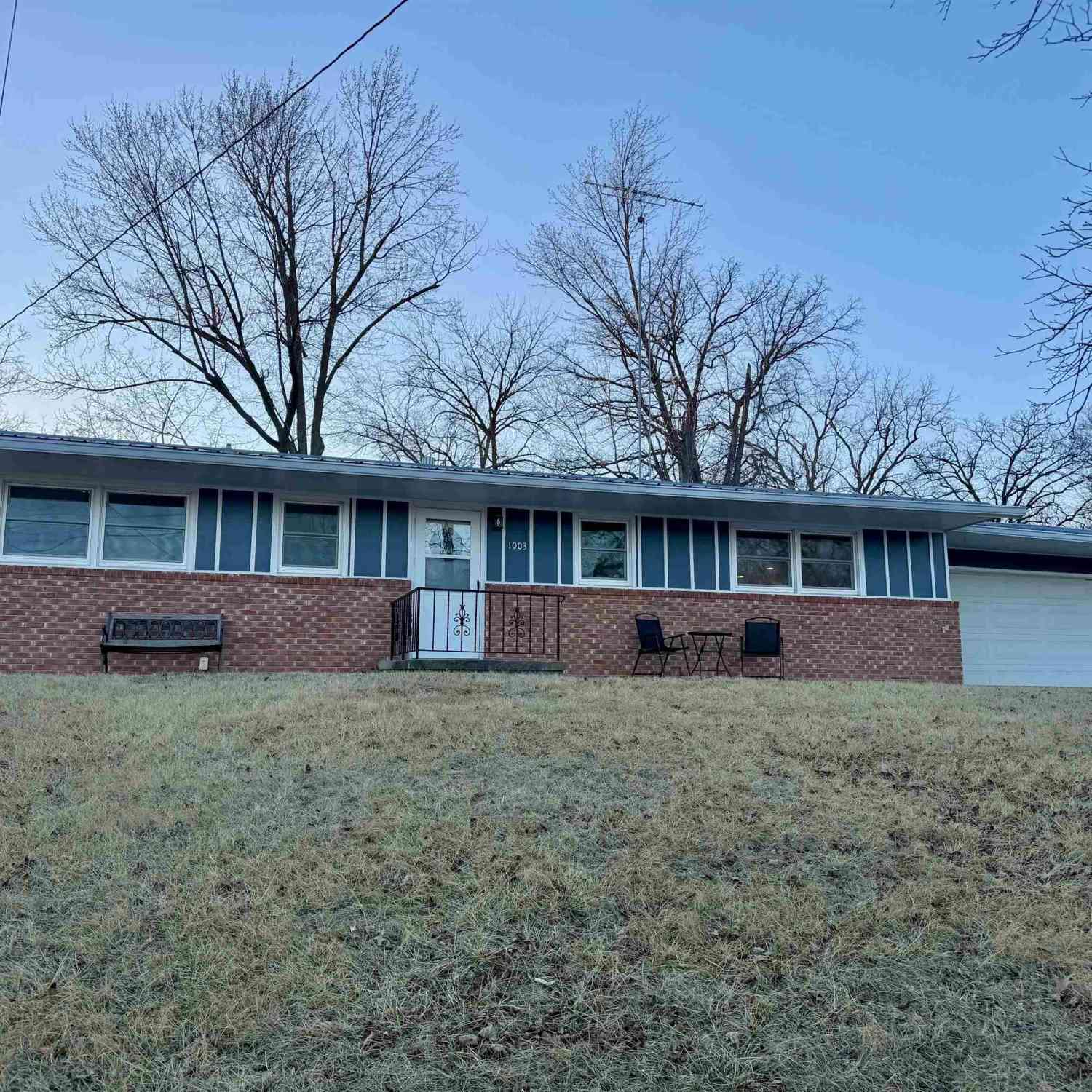 Homes For Sale - 1003 N 1st Street<br/> Mahaska County, Oskaloosa, IA 52577