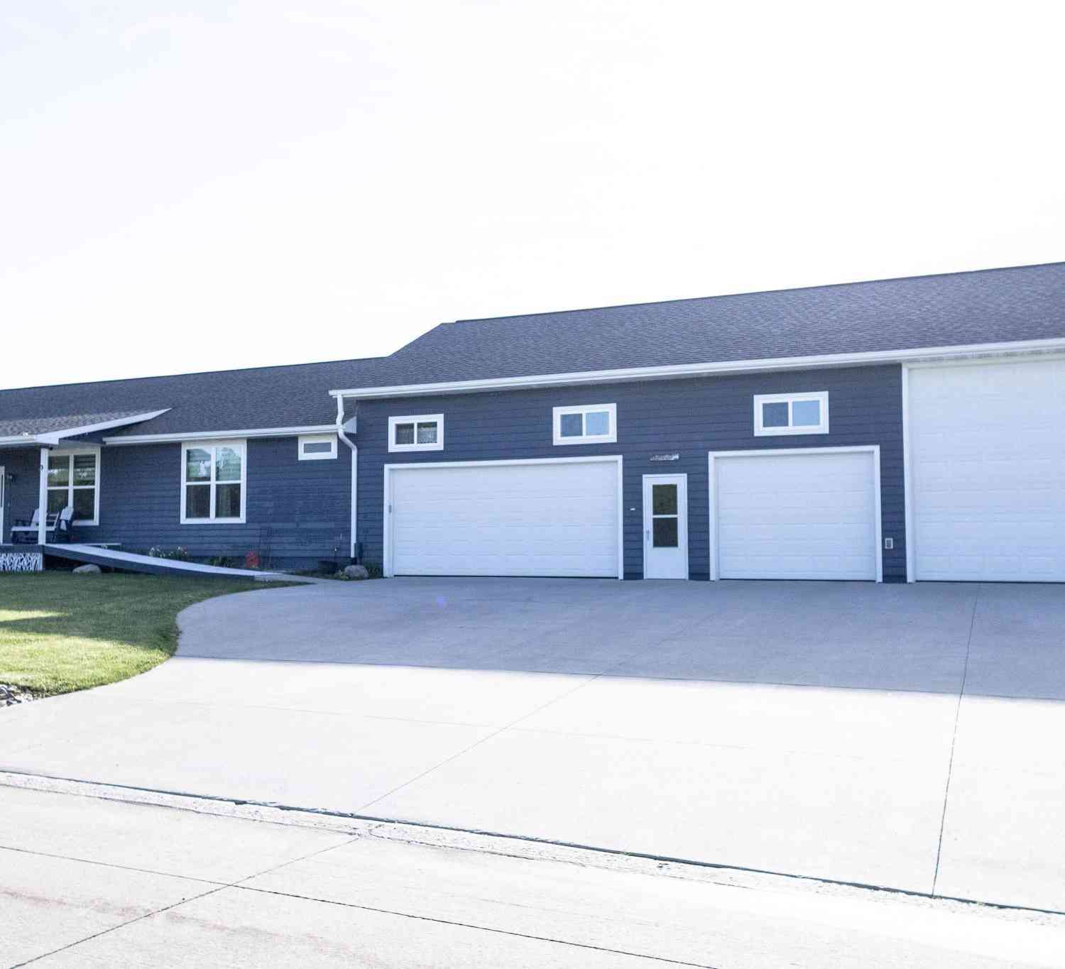 Homes For Sale - 2490 Virginia Parkway<br/> Hamilton County, Webster City, IA 50595