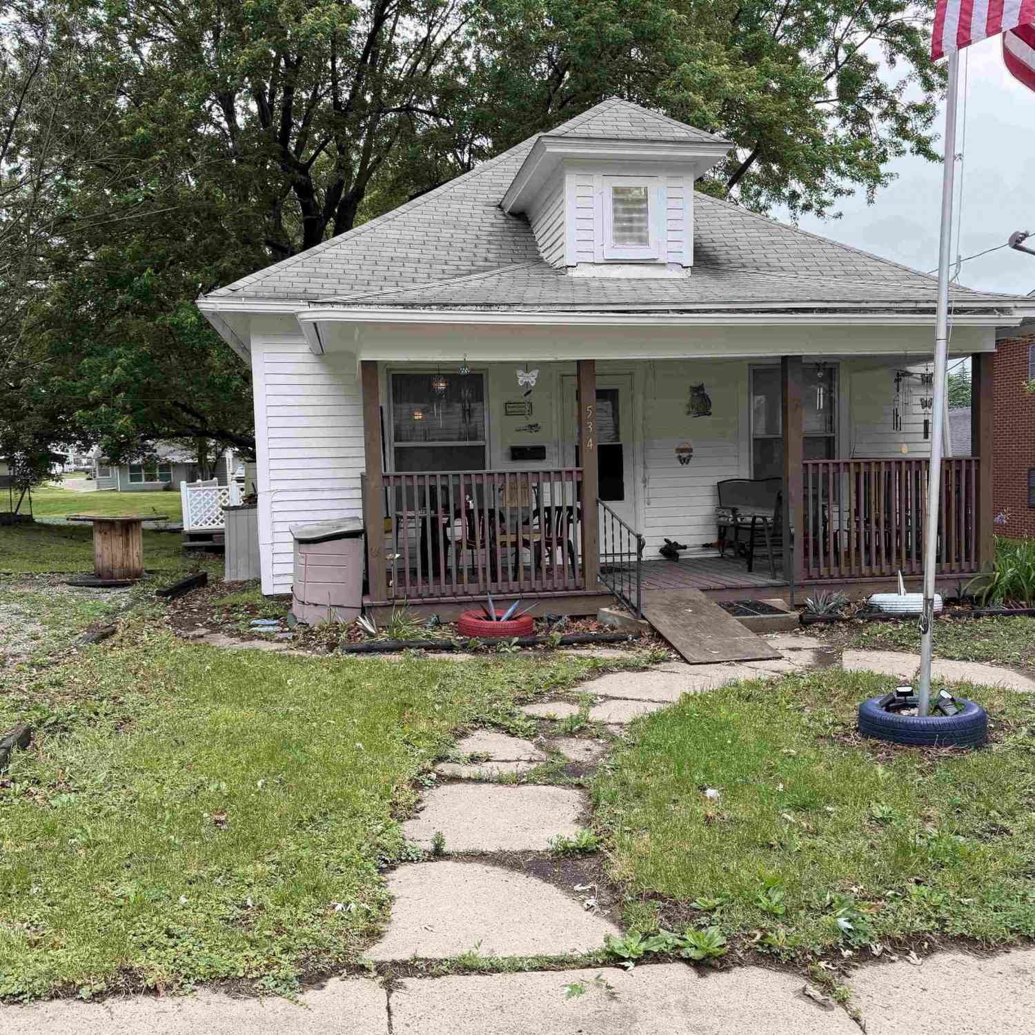 Homes For Sale - 534 N 12th Street<br/> Centerville, IA 52544