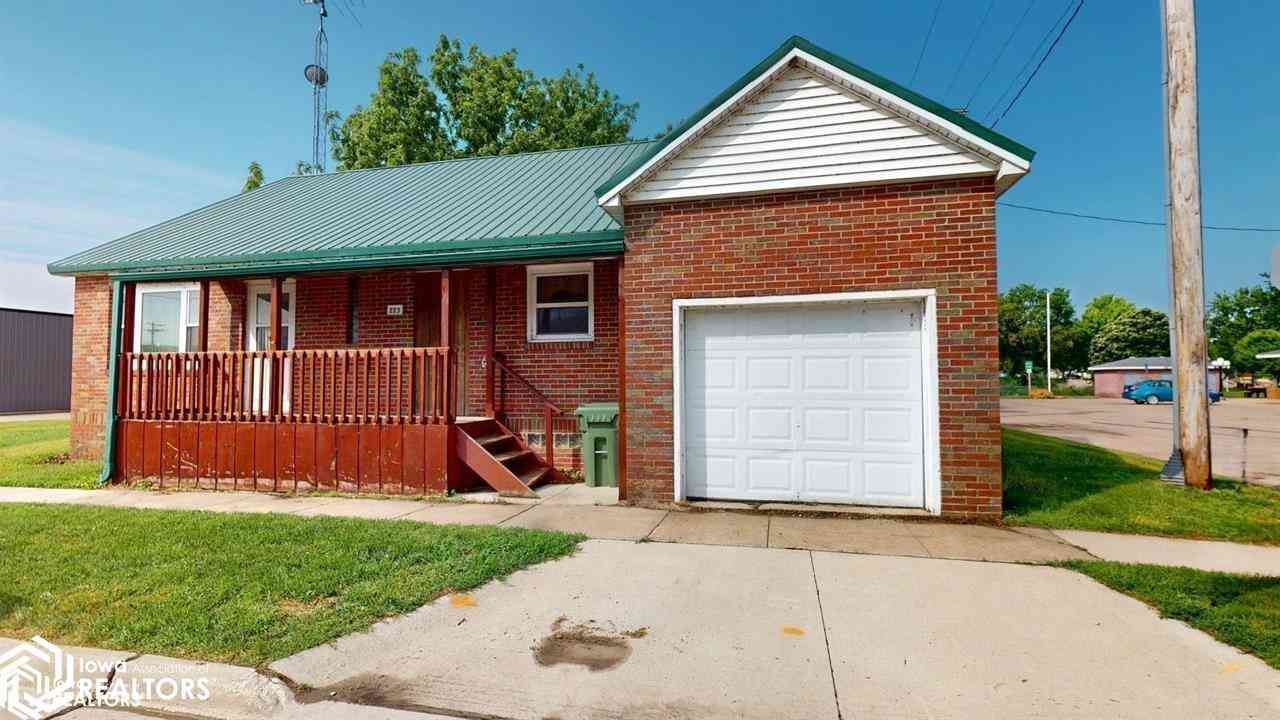 Homes For Sale - 223 N 1st St<br/> Greene, IA 50636