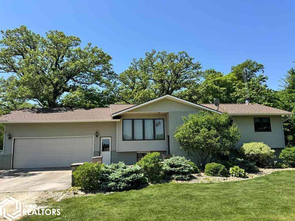 Homes For Sale - 2619 Timberlane Trail<br/> Hamilton County, Webster City, IA 50595