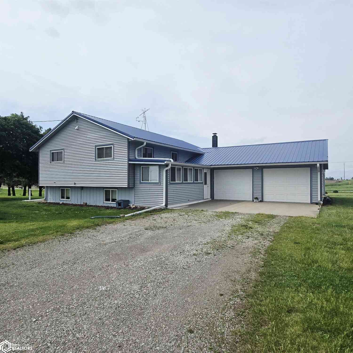 Homes For Sale - 1307 Irvine Avenue<br/> Mahaska County, New Sharon, IA 50207