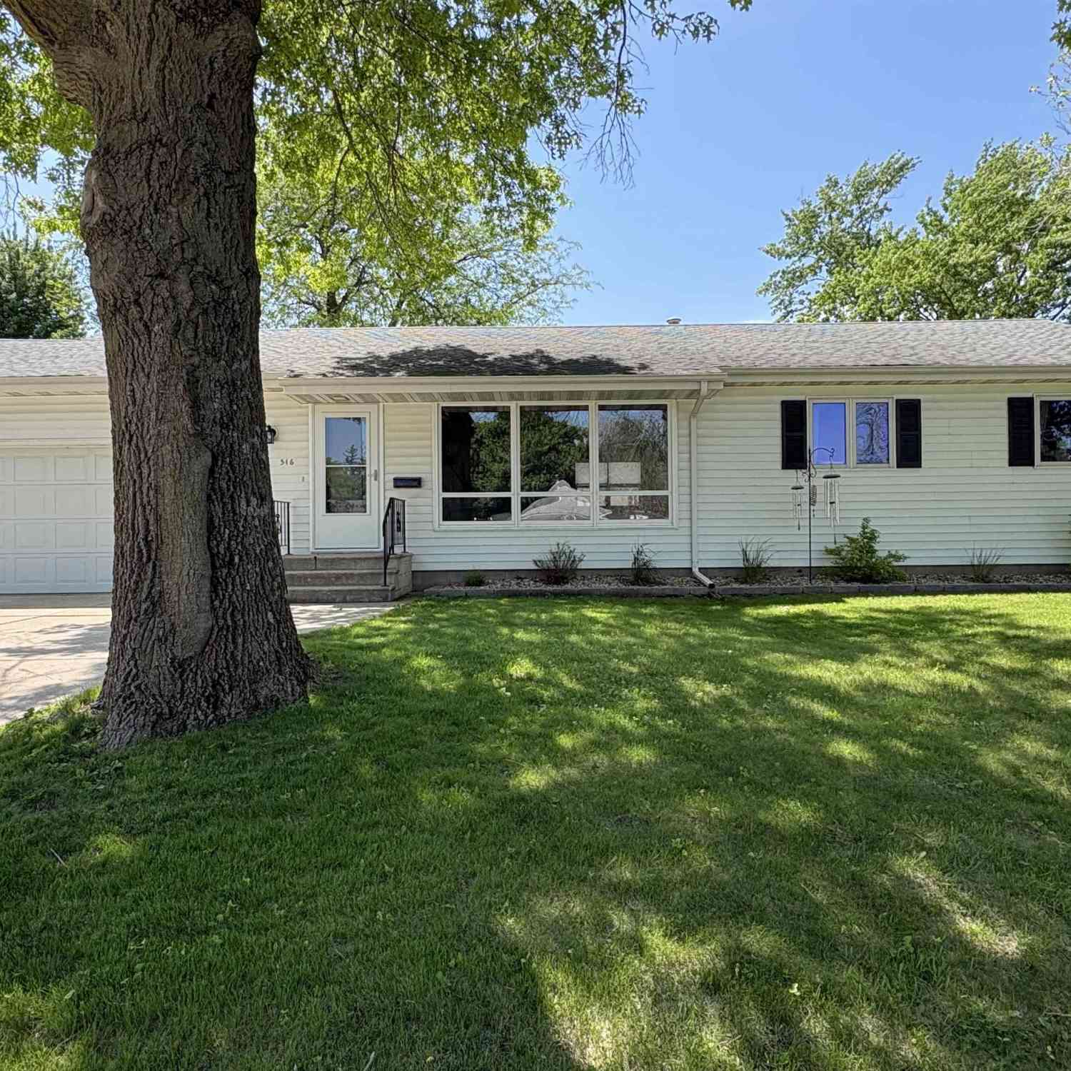 Homes For Sale - 516 N Best Street<br/> Winnebago County, Forest City, IA 50436