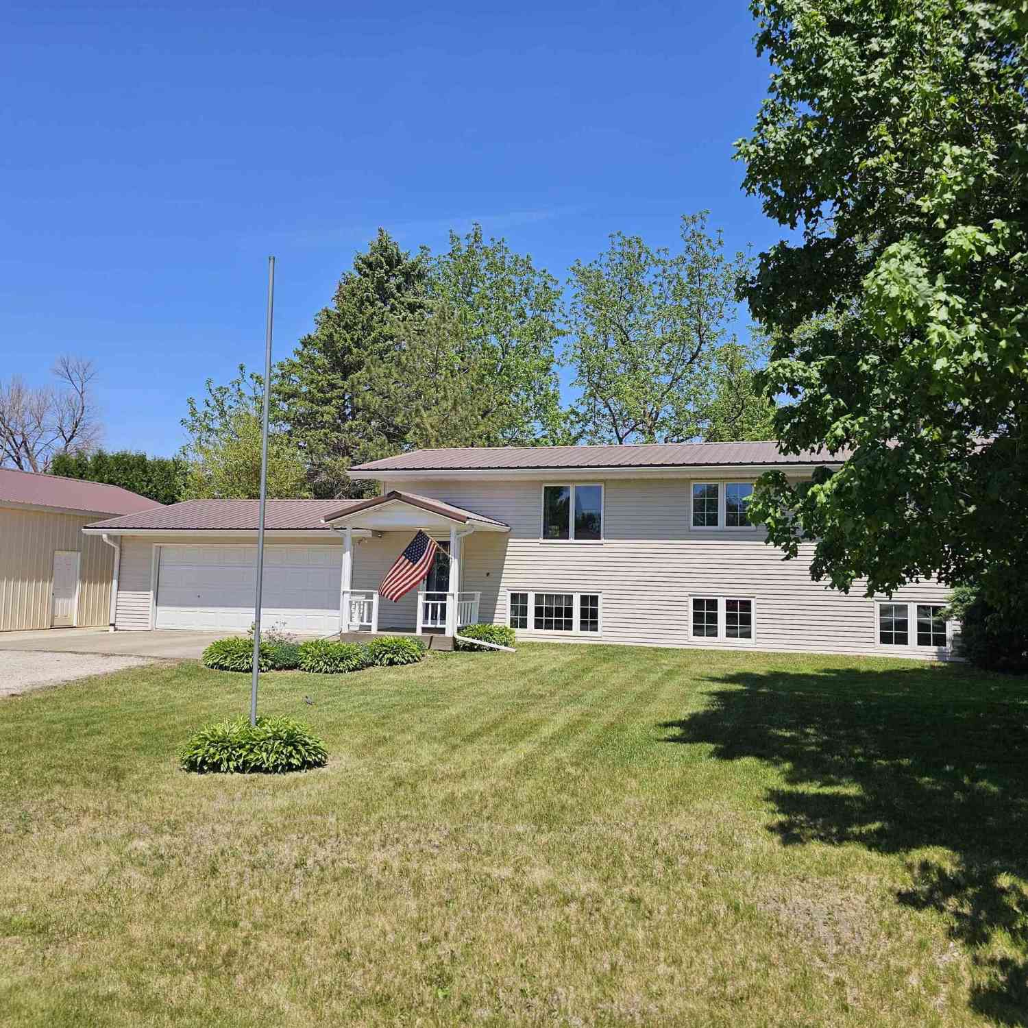 Homes For Sale - 96 Highland Avenue<br/> Dumont, IA 50625