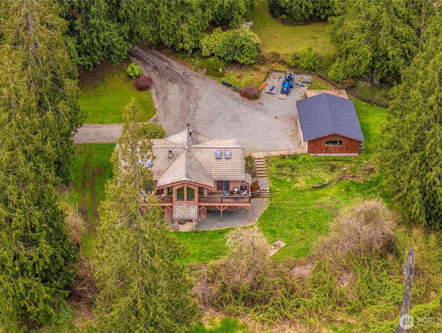 Homes For Sale - 37902 278th Avenue<br/> Enumclaw, WA 98022