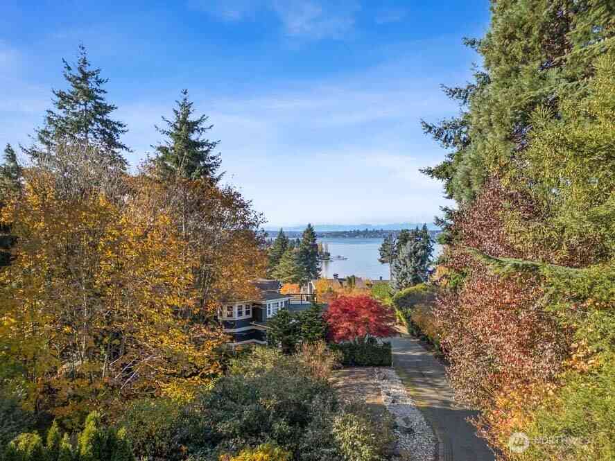 Vacant Land For Sale - 0 104XX NE 47th Place<br/> Kirkland, WA 98033