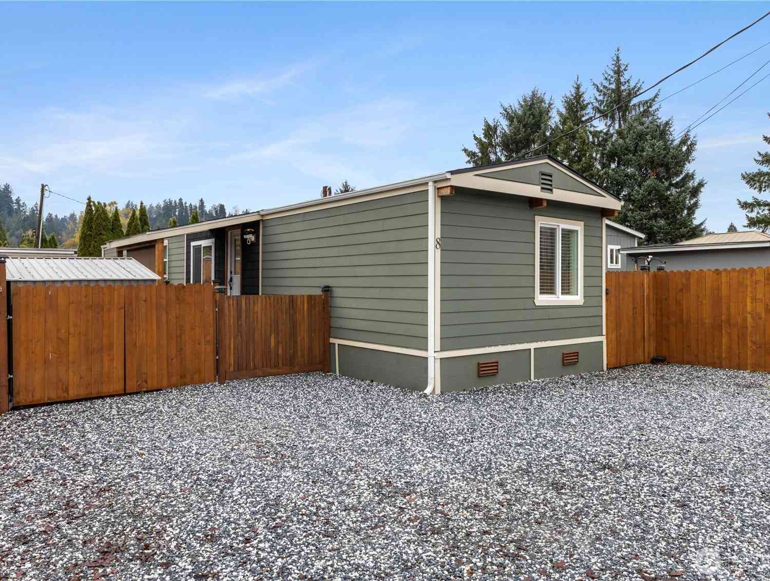 Mobile Home For Sale - 322 Chicago Boulevard #8<br/> Pacific, WA 98047
