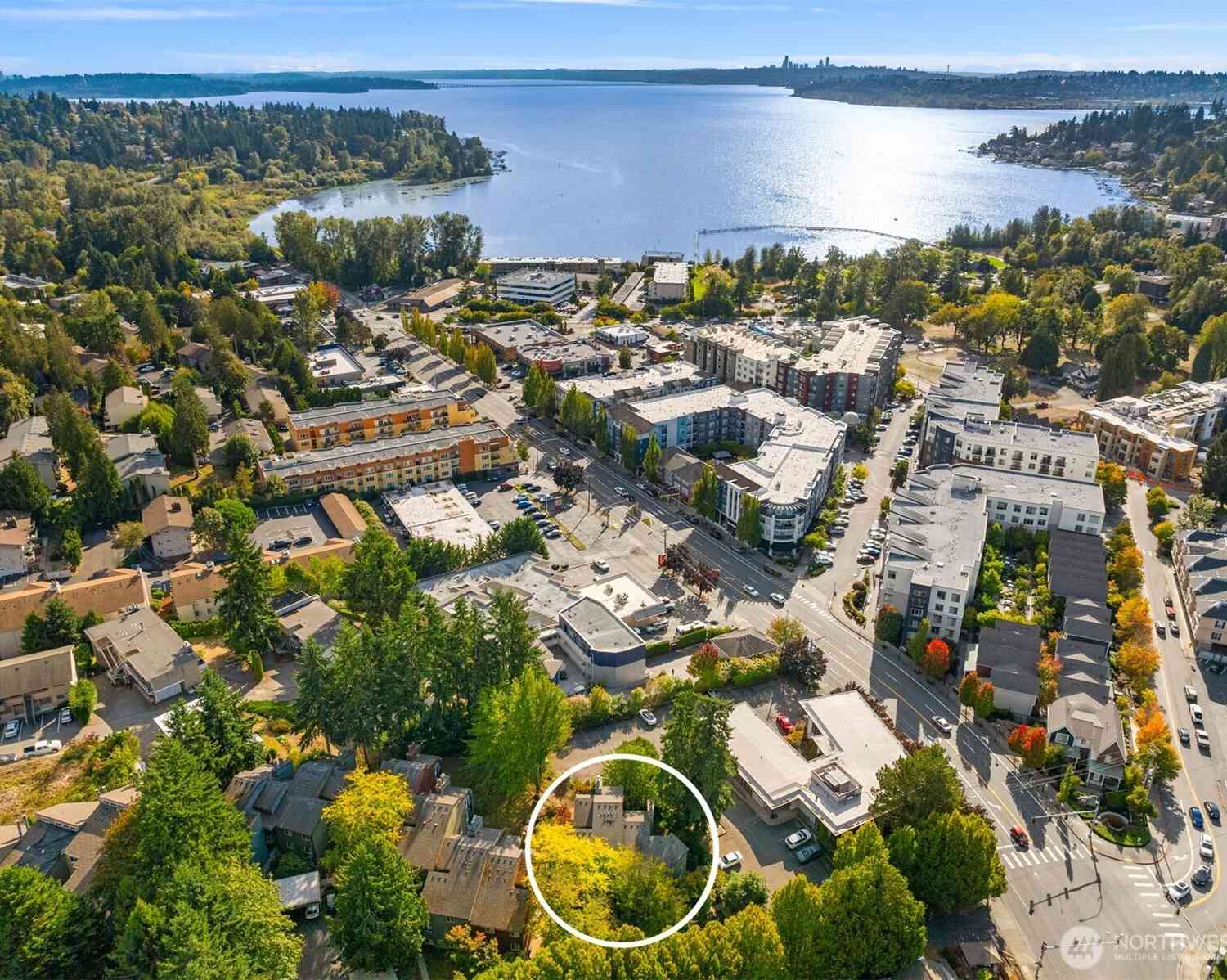 Condo For Sale - 12014 98th Avenue #101<br/> Kirkland, WA 98034