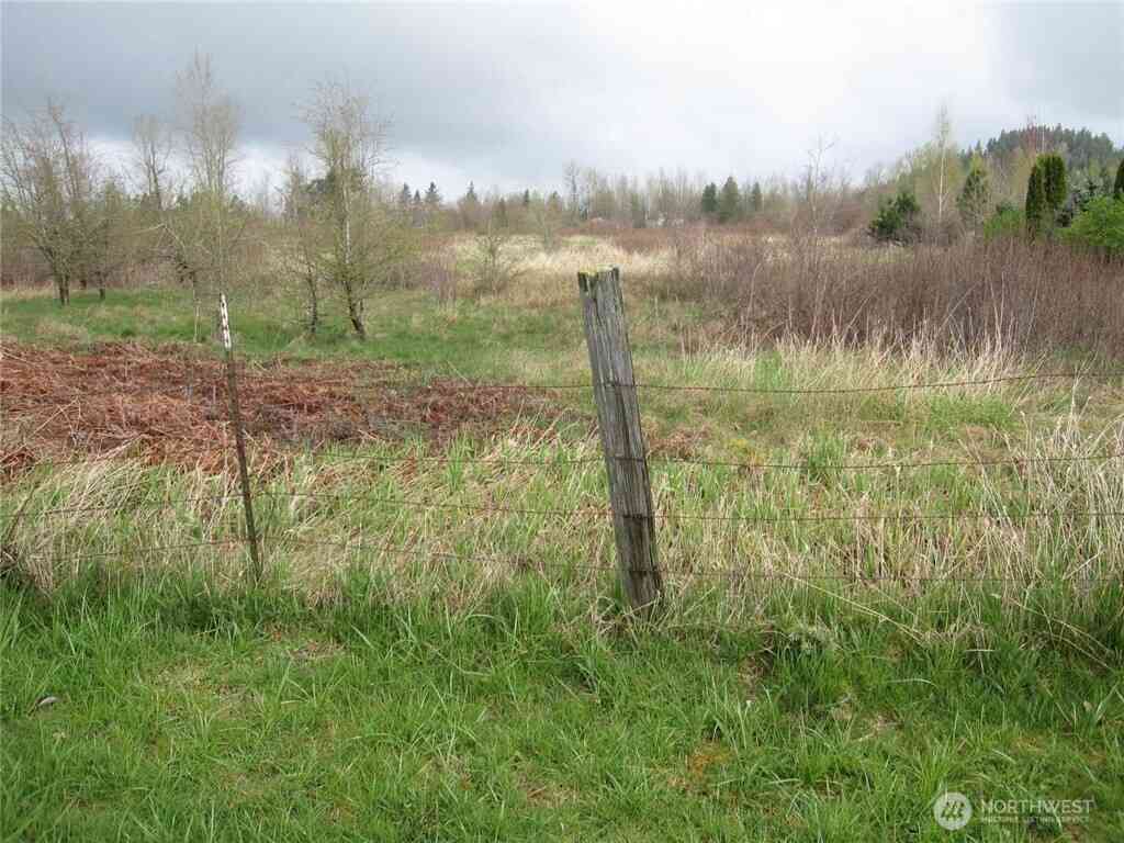 Vacant Land For Sale - 27008 SE & 27012 432nd Street<br/> Enumclaw, WA 98022
