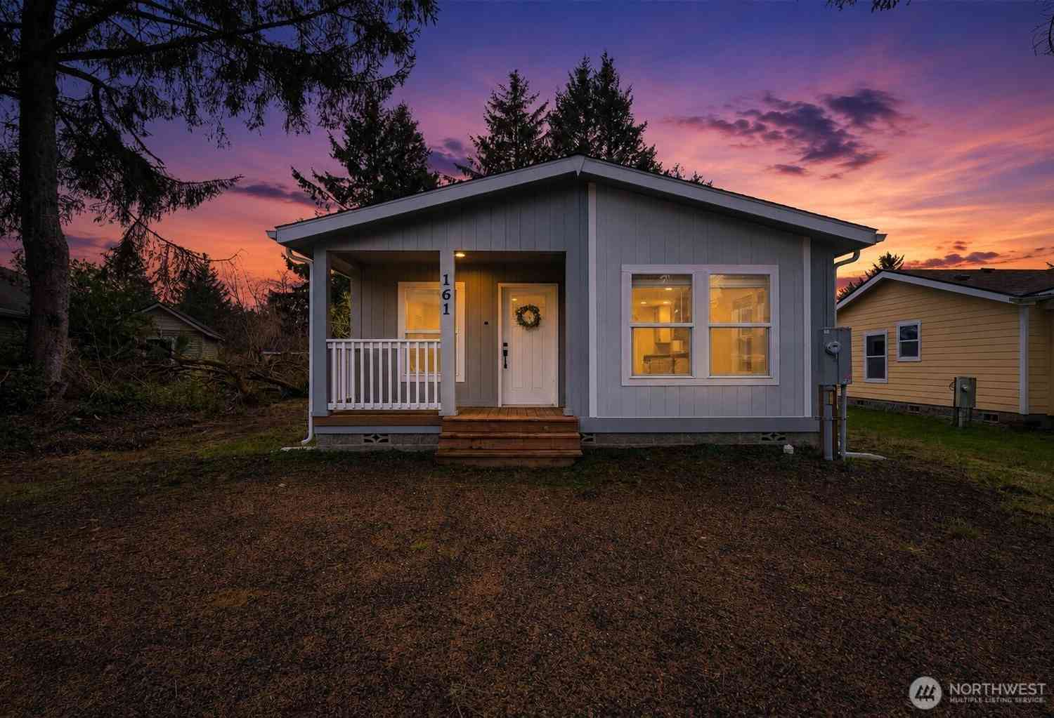 Mobile Home For Sale - 161 Polaris Boulevard<br/> Ocean Shores, WA 98569