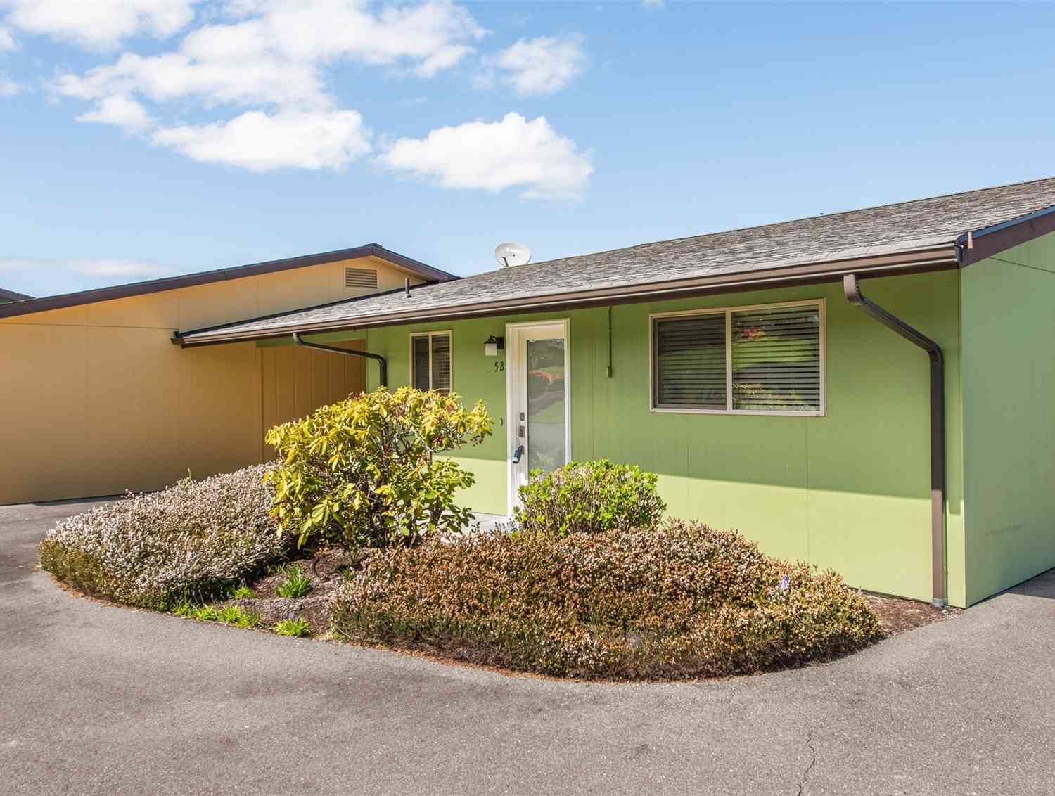 Condo For Sale - 1301 S Third Avenue #5B<br/> Sequim, WA 98382