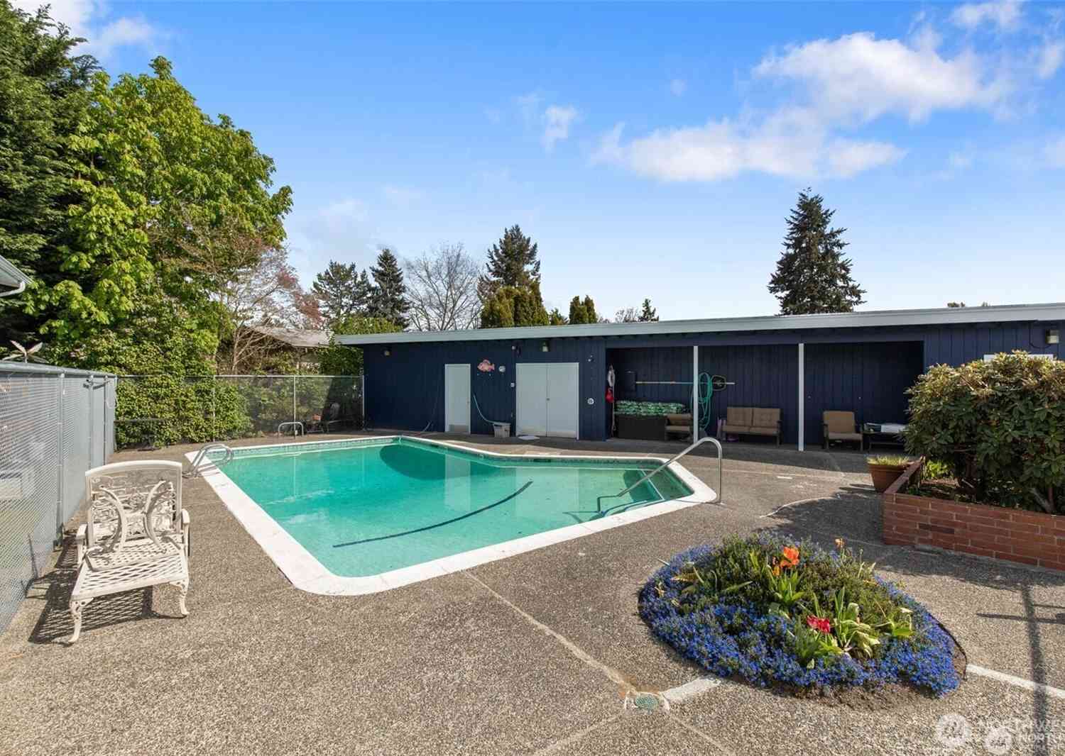 Mobile Home For Sale - 7031 NE 175th Street #5<br/> Kenmore, WA 98028