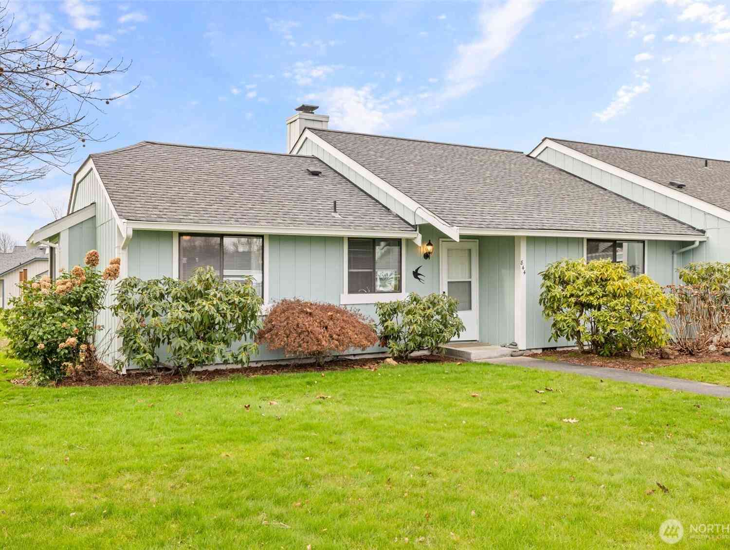 Condo For Sale - 844 N Canterbury Court<br/> Sequim, WA 98382