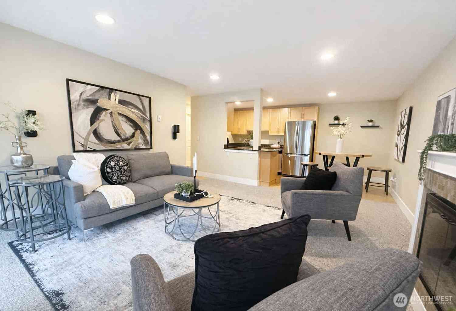 Condo For Sale - 21307 48th Avenue #C208<br/> Mountlake Terrace, WA 98043