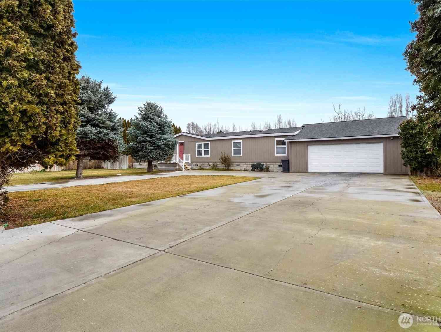 Mobile Home For Sale - 3431 Firouzi Drive<br/> Grant County, Moses Lake, WA 98837