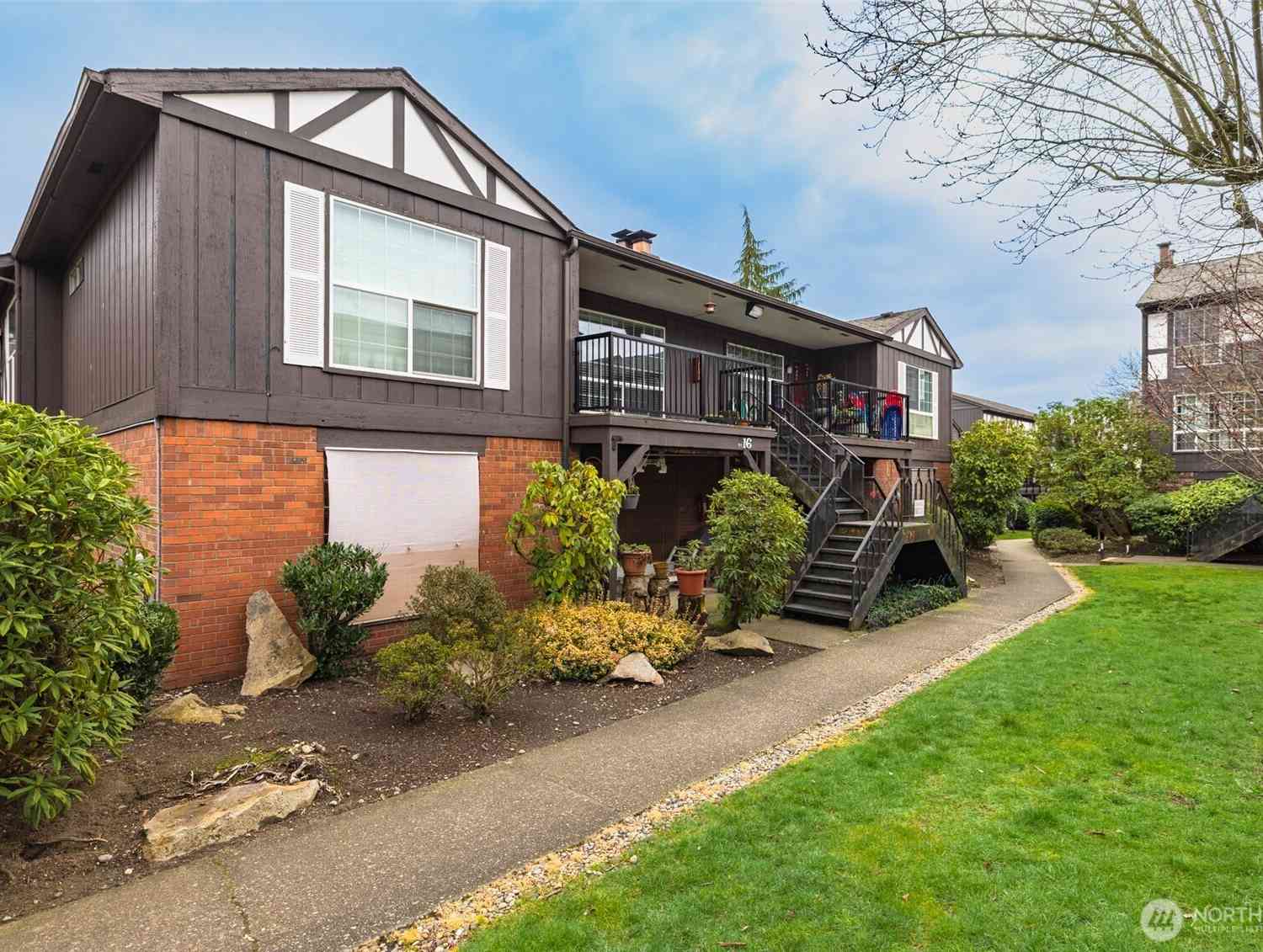 Condo For Sale - 3425 S 176th Street #282<br/> SeaTac, WA 98188