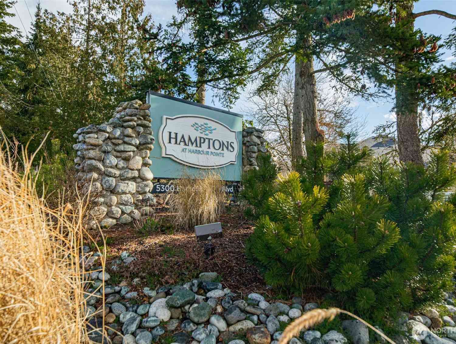 Condo For Sale - 5300 Harbour Pointe Boulevard #N307<br/> Mukilteo, WA 98275