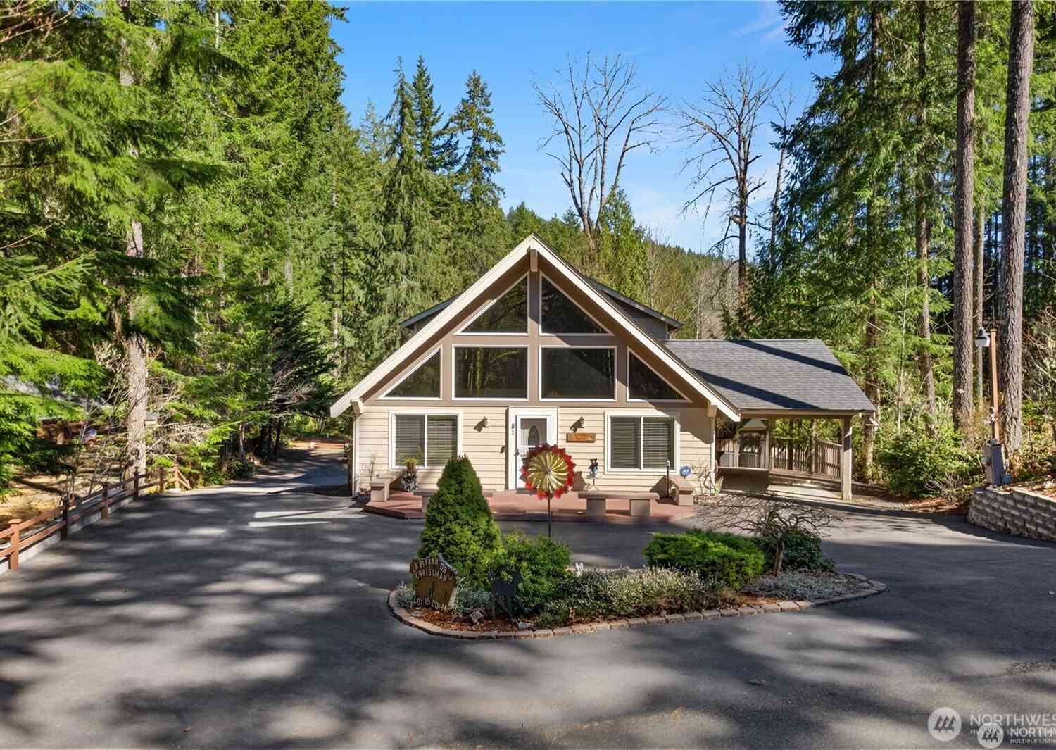 Homes For Sale - 81 N Fawn Drive<br/> Mason County, Hoodsport, WA 98548