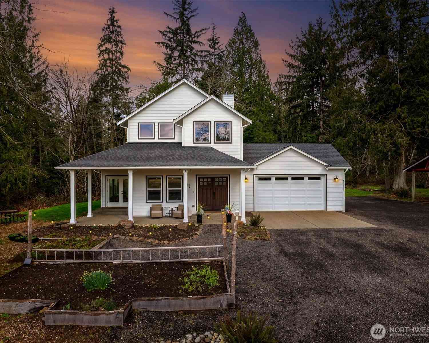 Homes For Sale - 31530 SE 384th Street<br/> Enumclaw, WA 98022
